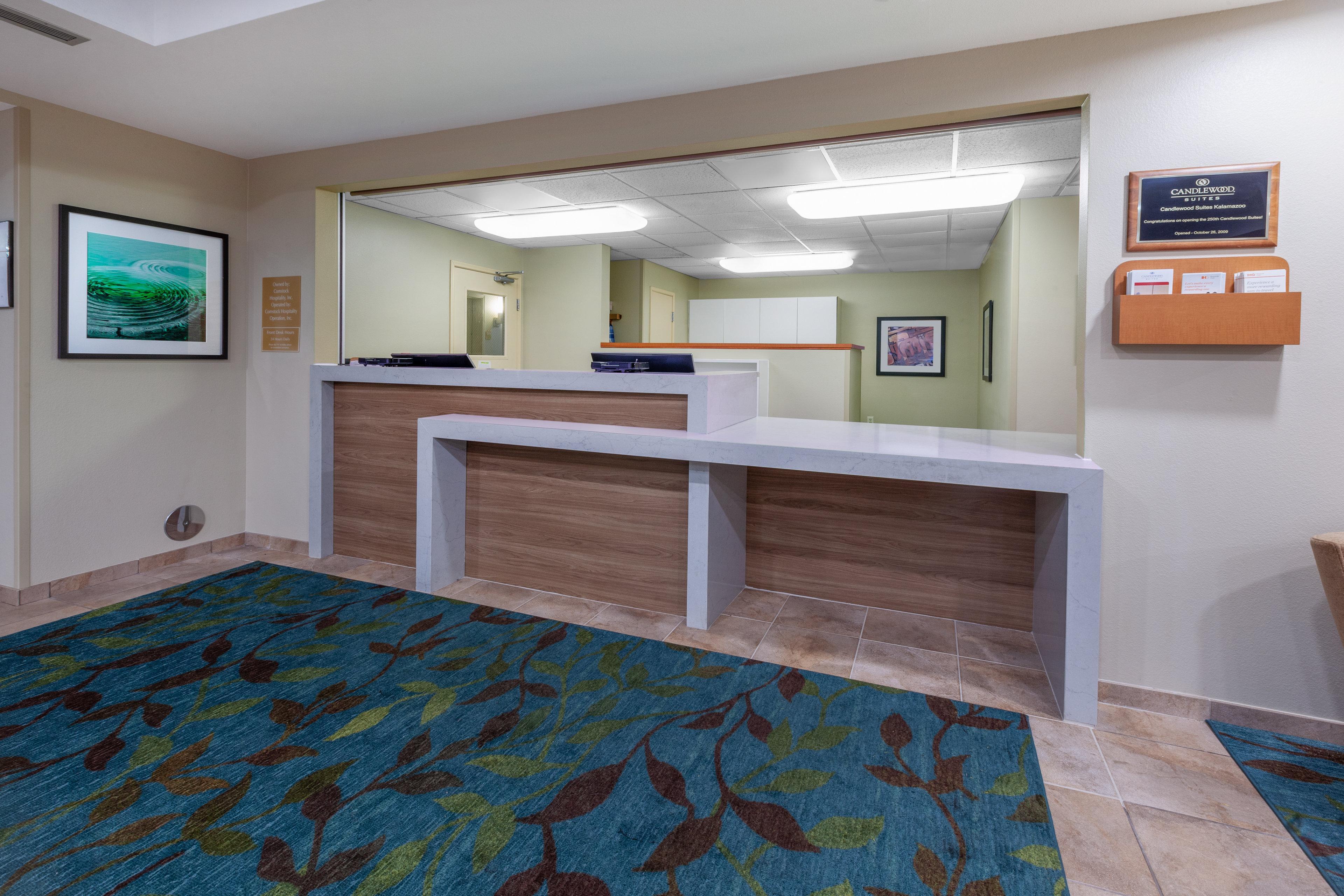 Candlewood Suites Kalamazoo By Ihg Exterior foto